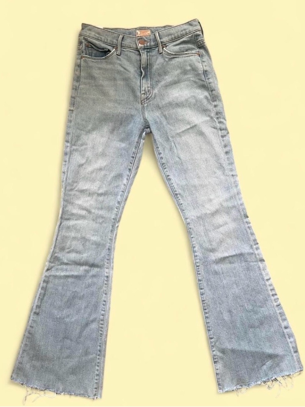 🩵 Mother light wash flare jeans sz 27 🩵
